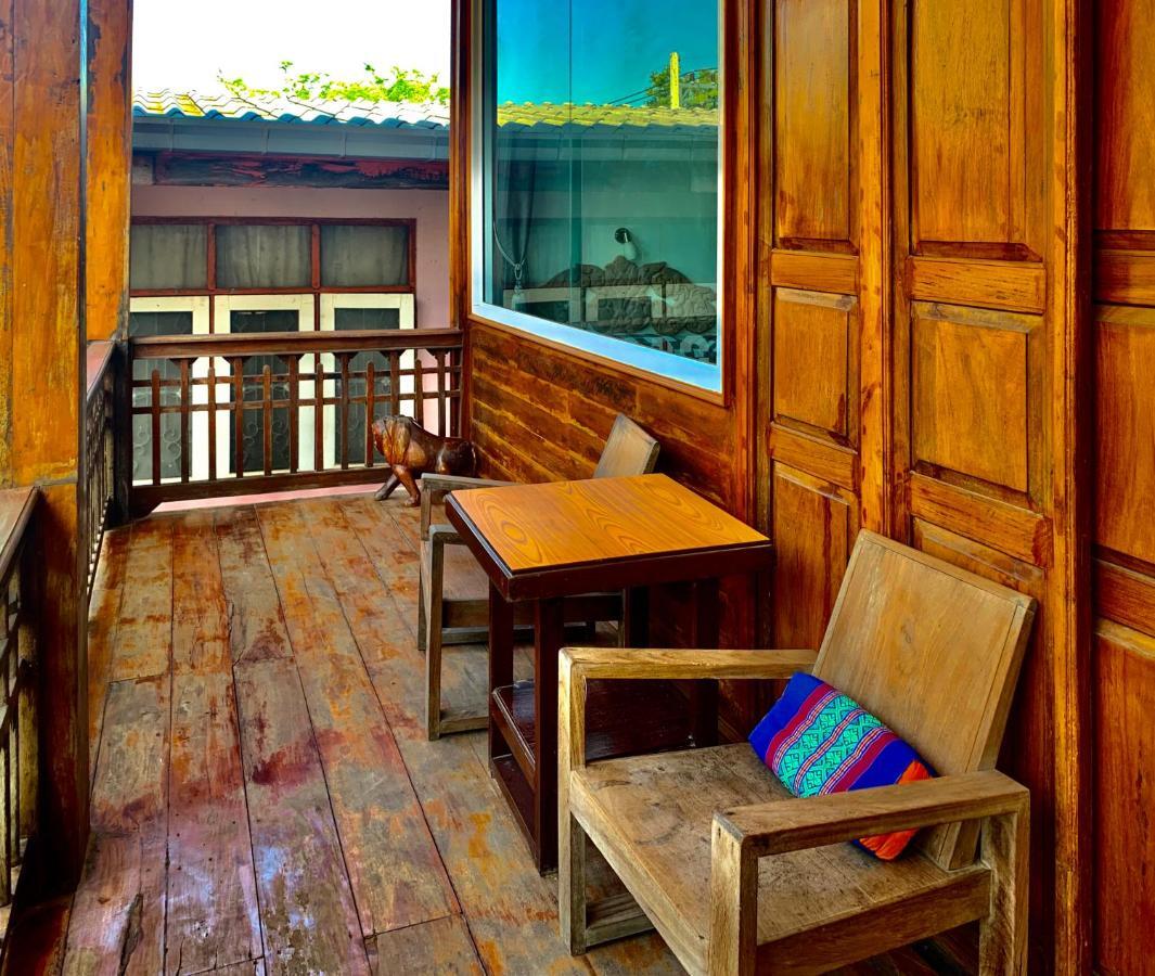 Une Jai Place เรือนอุ่นใจ Pimaj Kültér fotó